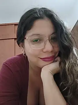 Snapshot of Carliina_Soussa chatting on July 6, 2026, 11:07 pm Carliina Soussa online show from July 6, 2026, 11:07 pm