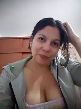 Carliina Soussa online show from February 28, 2026, 10:20 pm