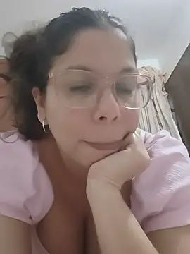 Snapshot of Carliina_Soussa chatting on July 17, 2026, 10:51 pm Carliina Soussa online show from July 17, 2026, 10:51 pm