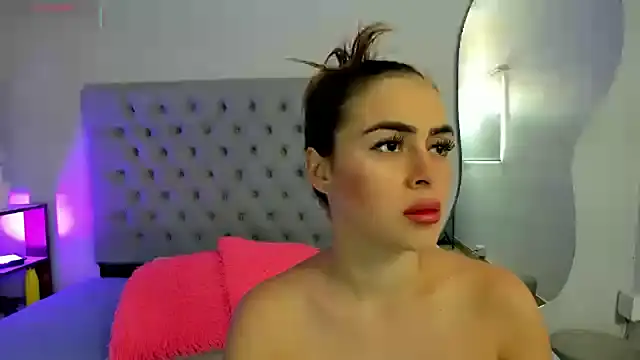 Snapshot of alicee_cooper chatting on March 2, 2025, 3:52 pm alicee cooper online show from March 2, 2025, 3:52 pm