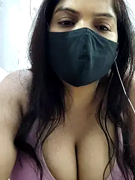 illay love online show from November 11, 2025, 5:52 pm