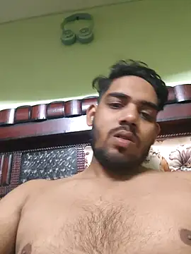 Snapshot of Rajsingh9650 chatting on November 17, 2025, 5:17 pm Rajsingh9650 online show from November 17, 2025, 5:17 pm