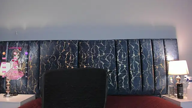 Sophia Lemos online show from October 9, 2025, 7:03 pm