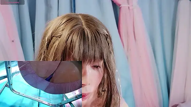 Snapshot of arincochu chatting on May 30, 2026, 9:20 pm arincochu online show from May 30, 2026, 9:20 pm
