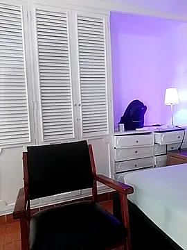 Adel Nesbiit online show from February 19, 2026, 7:44 pm