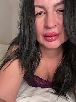 Helena7077 online show from December 21, 2025, 12:46 am