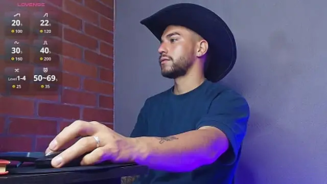 Snapshot of Leandro_valenzuela chatting on May 17, 2026, 3:50 am Leandro valenzuela online show from May 17, 2026, 3:50 am
