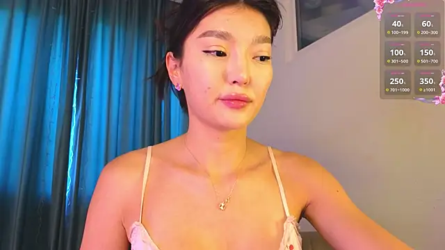 Snapshot of AudreyMell chatting on June 8, 2026, 5:52 am AudreyMell online show from June 8, 2026, 5:52 am