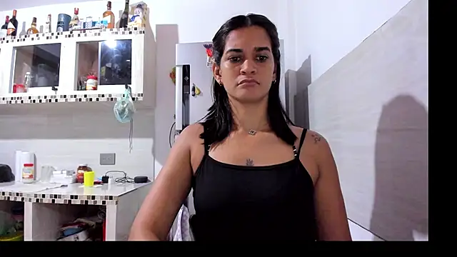 Biancasantillana online show from October 6, 2025, 5:13 pm