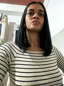 Biancasantillana online show from October 17, 2025, 1:24 pm