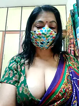 Snapshot of Ratna-777 chatting on November 29, 2025, 6:08 pm Ratna-777 online show from November 29, 2025, 6:08 pm