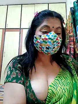 Snapshot of Ratna-777 chatting on November 25, 2025, 7:03 pm Ratna-777 online show from November 25, 2025, 7:03 pm