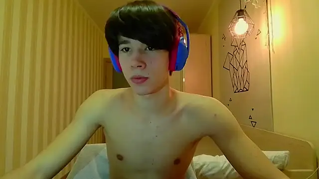 Snapshot of gayGamogey chatting on January 15, 2025, 5:47 pm gayGamogey online show from January 15, 2025, 5:47 pm