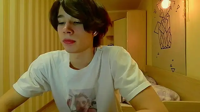 Snapshot of gayGamogey chatting on March 15, 2025, 7:38 pm gayGamogey online show from March 15, 2025, 7:38 pm