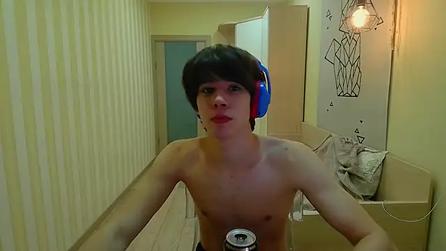 gayGamogey online show from January 5, 2026, 8:34 pm