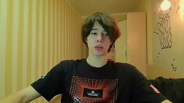 Snapshot of gayGamogey chatting on March 18, 2025, 5:33 pm gayGamogey online show from March 18, 2025, 5:33 pm