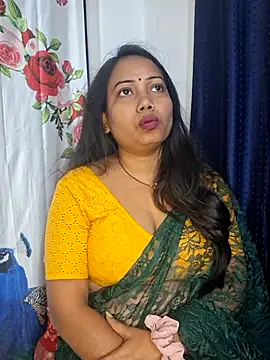 Snapshot of DREAM_GIRL-30 chatting on November 22, 2025, 6:12 am DREAM GIRL-30 online show from November 22, 2025, 6:12 am