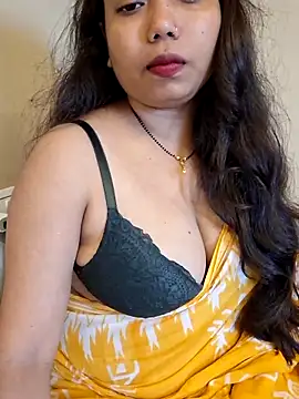 DREAM GIRL-30 online show from June 27, 2026, 3:45 am
