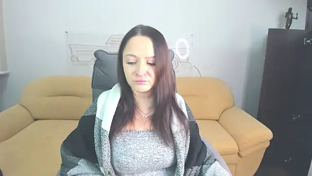 Snapshot of AngellLika chatting on February 19, 2026, 1:41 pm AngellLika online show from February 19, 2026, 1:41 pm