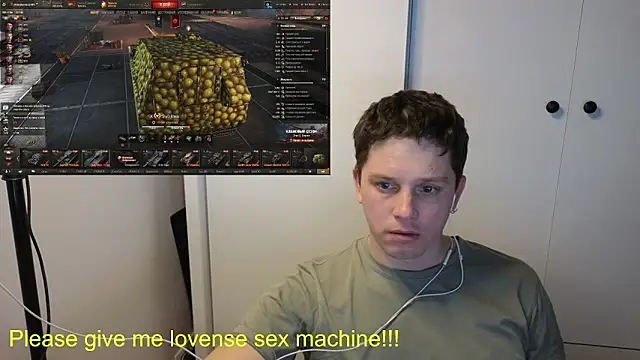 Snapshot of BigL0ve chatting on March 7, 2026, 2:33 pm BigL0ve online show from March 7, 2026, 2:33 pm