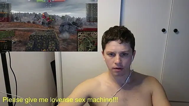 Snapshot of BigL0ve chatting on March 8, 2026, 3:48 pm BigL0ve online show from March 8, 2026, 3:48 pm