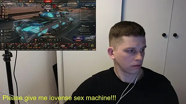 Snapshot of BigL0ve chatting on March 24, 2026, 2:28 pm BigL0ve online show from March 24, 2026, 2:28 pm