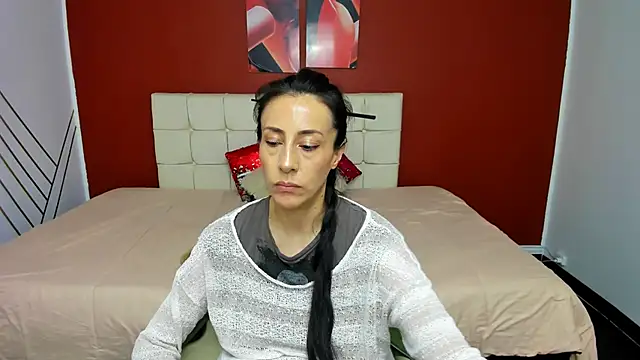 Snapshot of Abrillee1 chatting on February 20, 2025, 10:48 pm Abrillee1 online show from February 20, 2025, 10:48 pm