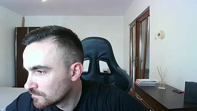 Snapshot of mu5clemania2 chatting on February 13, 2026, 1:11 pm mu5clemania2 online show from February 13, 2026, 1:11 pm