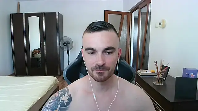 Snapshot of mu5clemania2 chatting on July 30, 2026, 1:32 pm mu5clemania2 online show from July 30, 2026, 1:32 pm