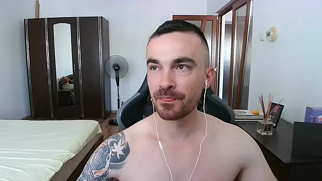 Snapshot of mu5clemania2 chatting on August 2, 2026, 9:51 am mu5clemania2 online show from August 2, 2026, 9:51 am