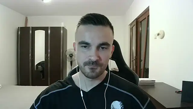 Snapshot of mu5clemania2 chatting on February 7, 2026, 8:28 pm mu5clemania2 online show from February 7, 2026, 8:28 pm