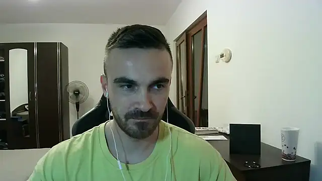 Snapshot of mu5clemania2 chatting on December 3, 2025, 7:35 pm mu5clemania2 online show from December 3, 2025, 7:35 pm