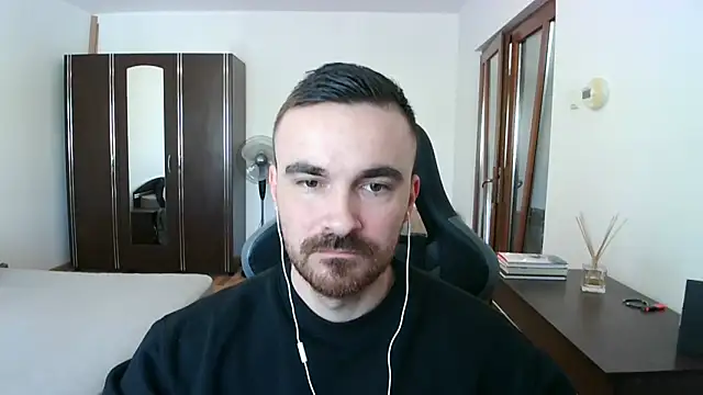 Snapshot of mu5clemania2 chatting on March 8, 2026, 8:39 am mu5clemania2 online show from March 8, 2026, 8:39 am