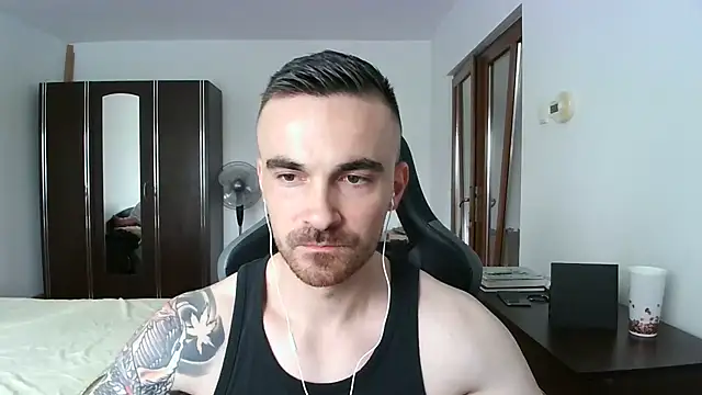 Snapshot of mu5clemania2 chatting on October 9, 2025, 10:05 am mu5clemania2 online show from October 9, 2025, 10:05 am