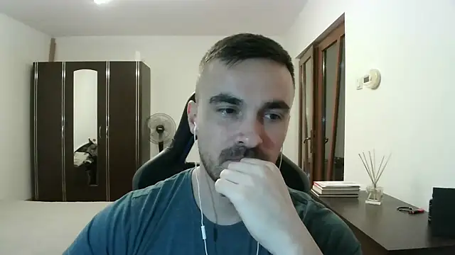 Snapshot of mu5clemania2 chatting on February 10, 2026, 7:24 pm mu5clemania2 online show from February 10, 2026, 7:24 pm