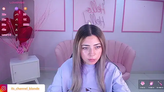 Snapshot of channel_blonde_a chatting on February 11, 2025, 4:35 pm channel blonde a online show from February 11, 2025, 4:35 pm