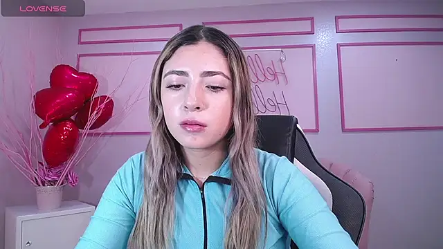 Snapshot of channel_blonde_a chatting on February 26, 2025, 4:38 pm channel blonde a online show from February 26, 2025, 4:38 pm