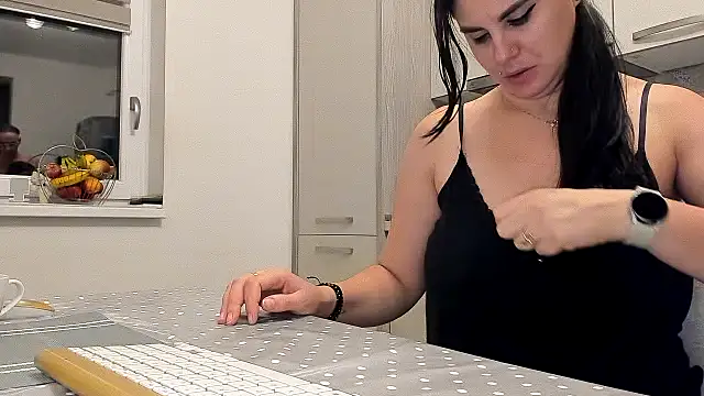 Snapshot of cuplu29 chatting on October 9, 2025, 9:15 pm cuplu29 online show from October 9, 2025, 9:15 pm