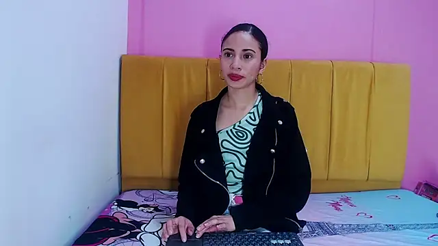 angelinabrookcm101 online show from December 10, 2024, 1:22 am