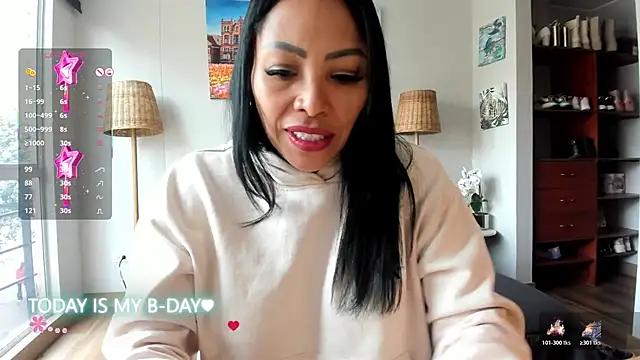 CindyWilliams  online show from February 17, 2026, 6:27 pm