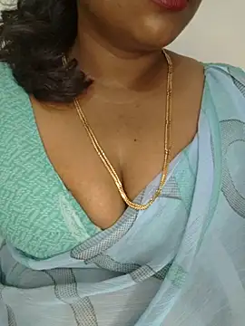 Sexy Ammu Telugu online show from February 17, 2025, 3:15 am