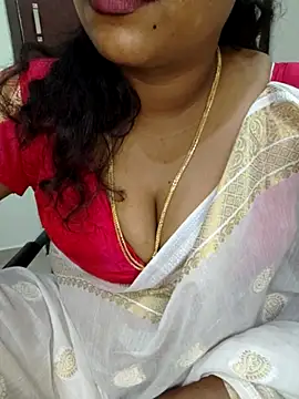 Sexy Ammu Telugu online show from October 10, 2025, 4:46 am