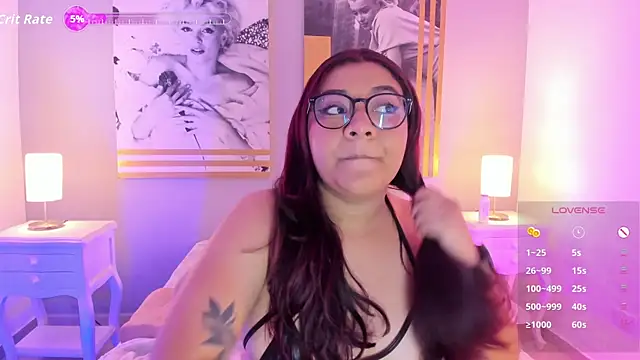 Snapshot of MeghanBurn chatting on October 24, 2025, 12:26 pm MeghanBurn online show from October 24, 2025, 12:26 pm