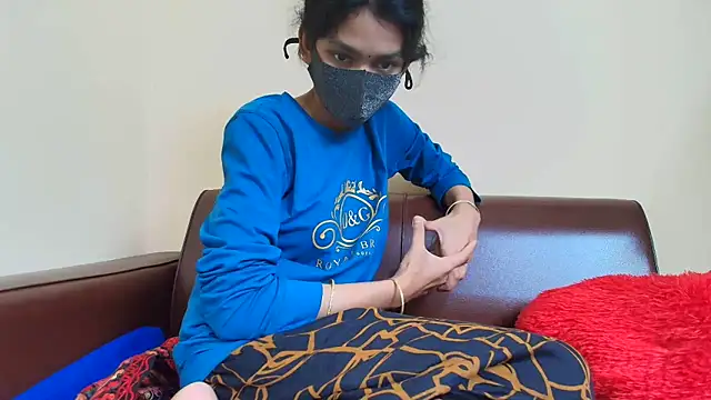 Srabontii online show from November 29, 2025, 11:10 am