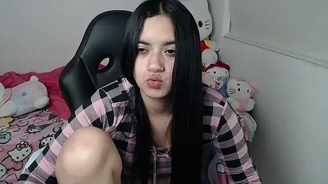 Snapshot of kayla_k18 chatting on June 29, 2026, 11:26 pm kayla k18 online show from June 29, 2026, 11:26 pm