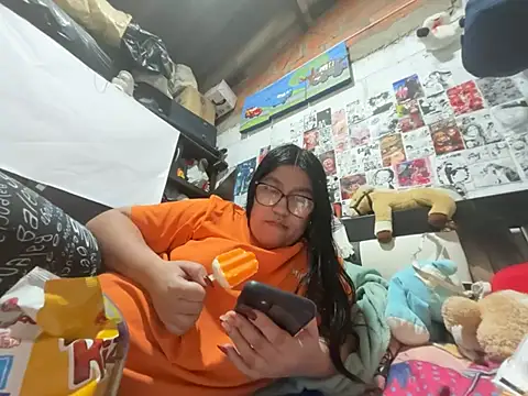 dafne19  online show from July 26, 2026, 5:14 am