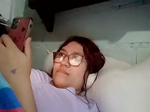 dafne19  online show from March 11, 2025, 4:51 am