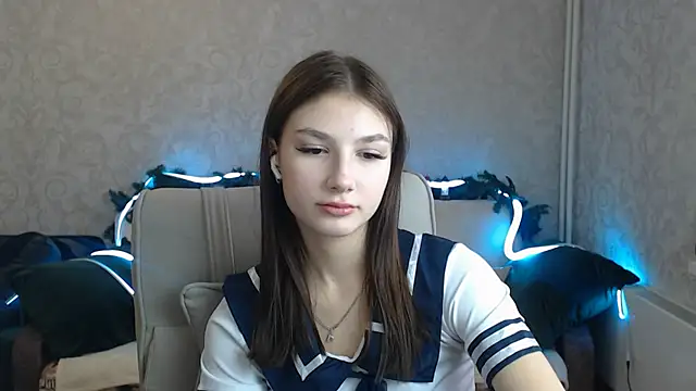 Snapshot of AnaHoney chatting on January 23, 2025, 5:02 am AnaHoney online show from January 23, 2025, 5:02 am