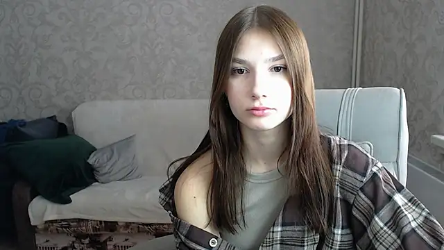 Snapshot of AnaHoney chatting on March 10, 2025, 6:27 am AnaHoney online show from March 10, 2025, 6:27 am