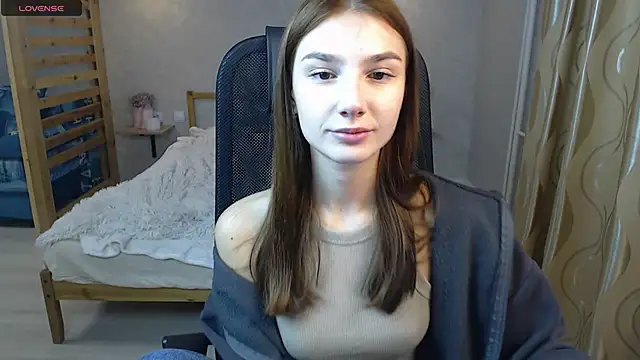 Snapshot of AnaHoney chatting on September 29, 2025, 5:14 am AnaHoney online show from September 29, 2025, 5:14 am